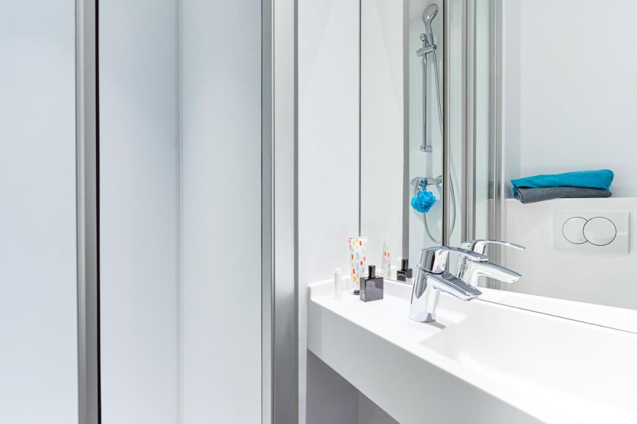 Hotelf1 Paris Gennevilliers, 4 Rue Georges Corete 92230 Женнвільє Екстер'єр фото