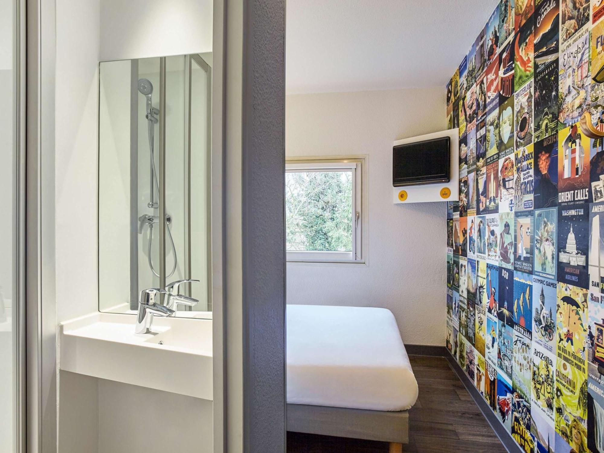 Hotelf1 Paris Gennevilliers, 4 Rue Georges Corete 92230 Женнвільє Екстер'єр фото