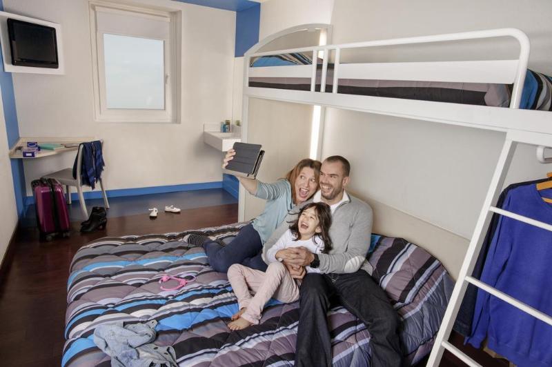 Hotelf1 Paris Gennevilliers, 4 Rue Georges Corete 92230 Женнвільє Екстер'єр фото